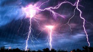 mơ thấy sấm chóp bật mí về chuyện tình yêu của bạn đang rất tốt