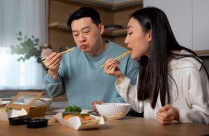 Mơ thấy ăn thịt người là một giấc mơ kinh dị và đáng sợ